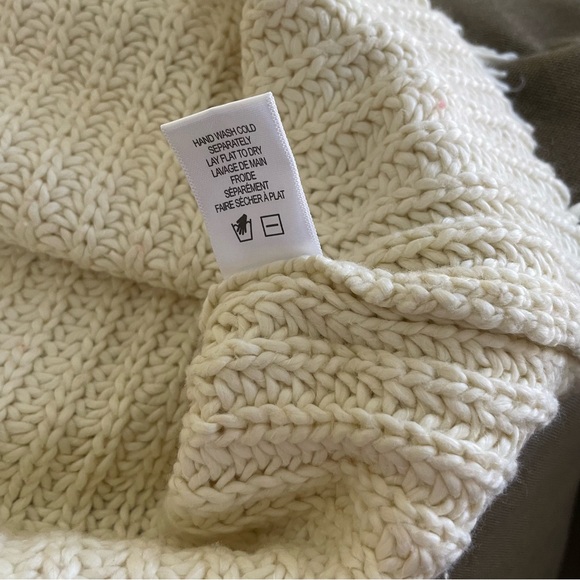 Wildfox Sweater - Picture 15 of 16